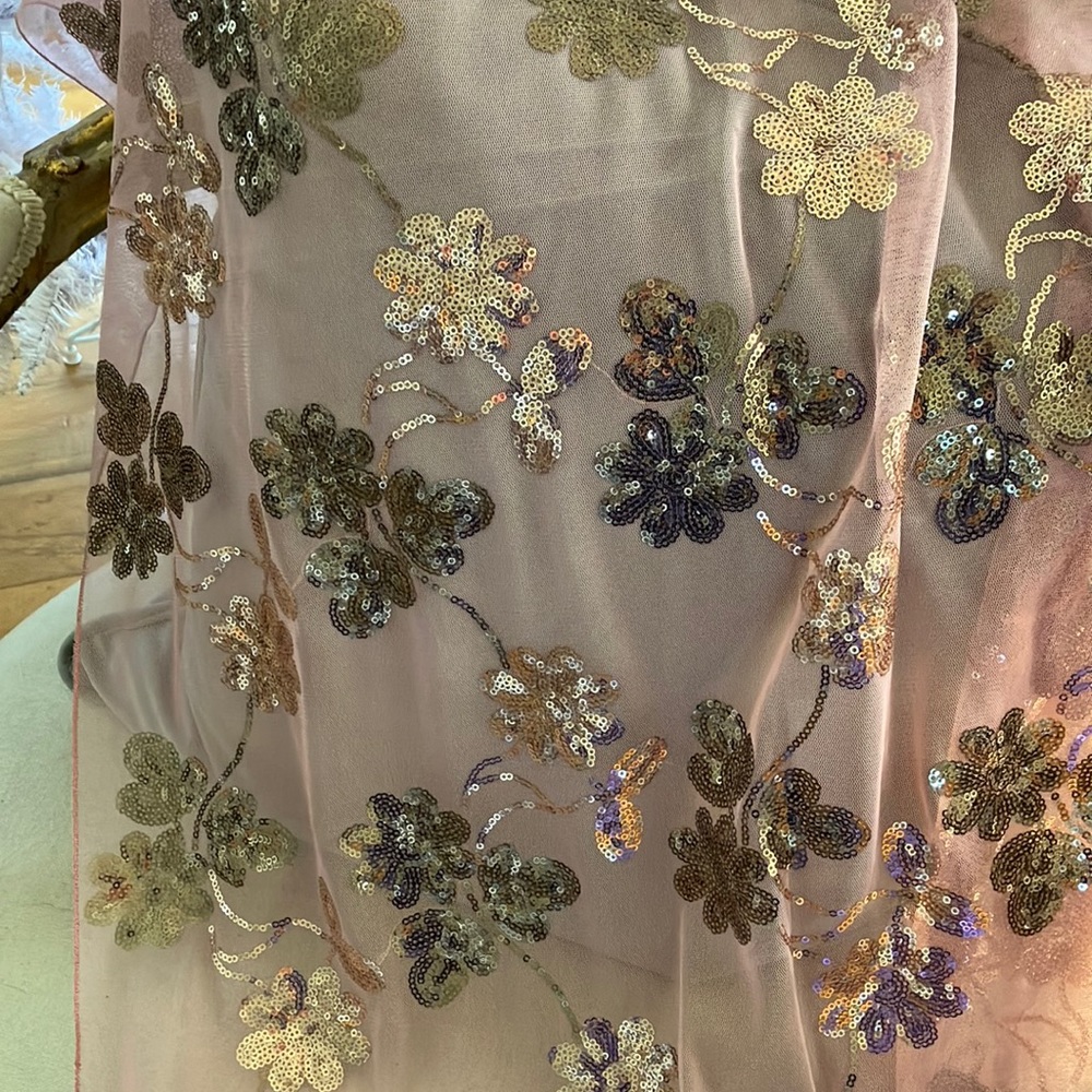 Stunning sparkly shawl w/gold floral shape sequins on pink polyester drape cloth